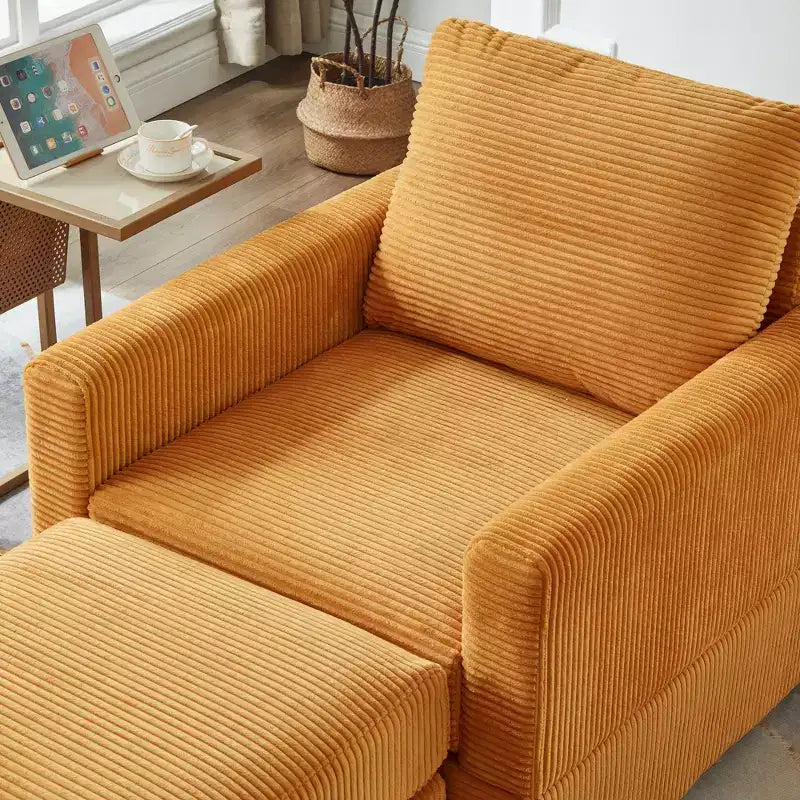 Poltrona imbottita GDFStudio Warner in velluto a coste 32W con pouf