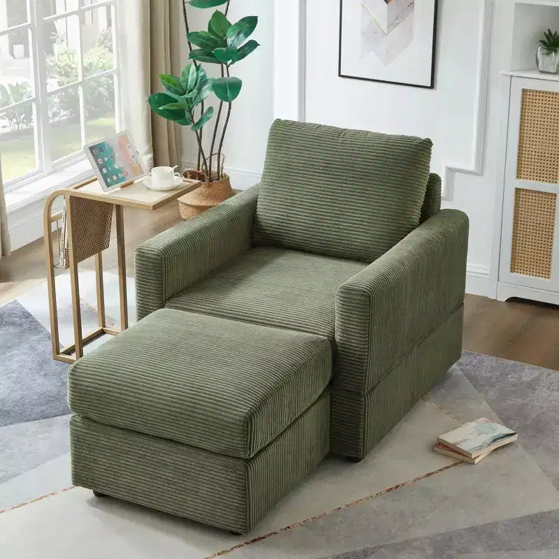 Poltrona imbottita GDFStudio Warner in velluto a coste 32W con pouf