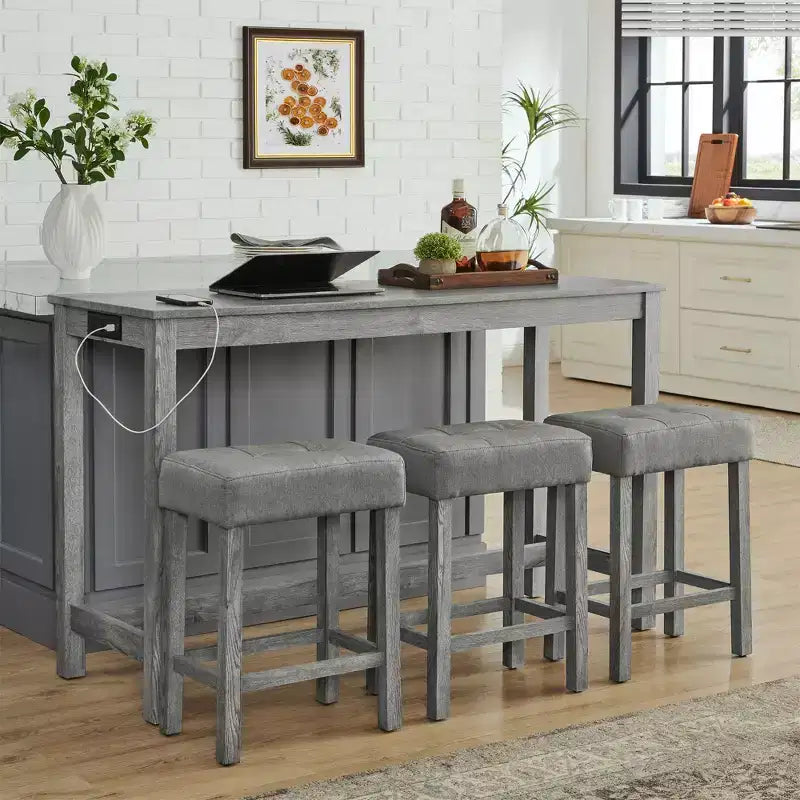 Set tavolo da pranzo e sgabelli da bar Okak da 4 pezzi in stile rustico per cucina, sala da pranzo, set tavolo da colazione in legno massello con presa di corrente