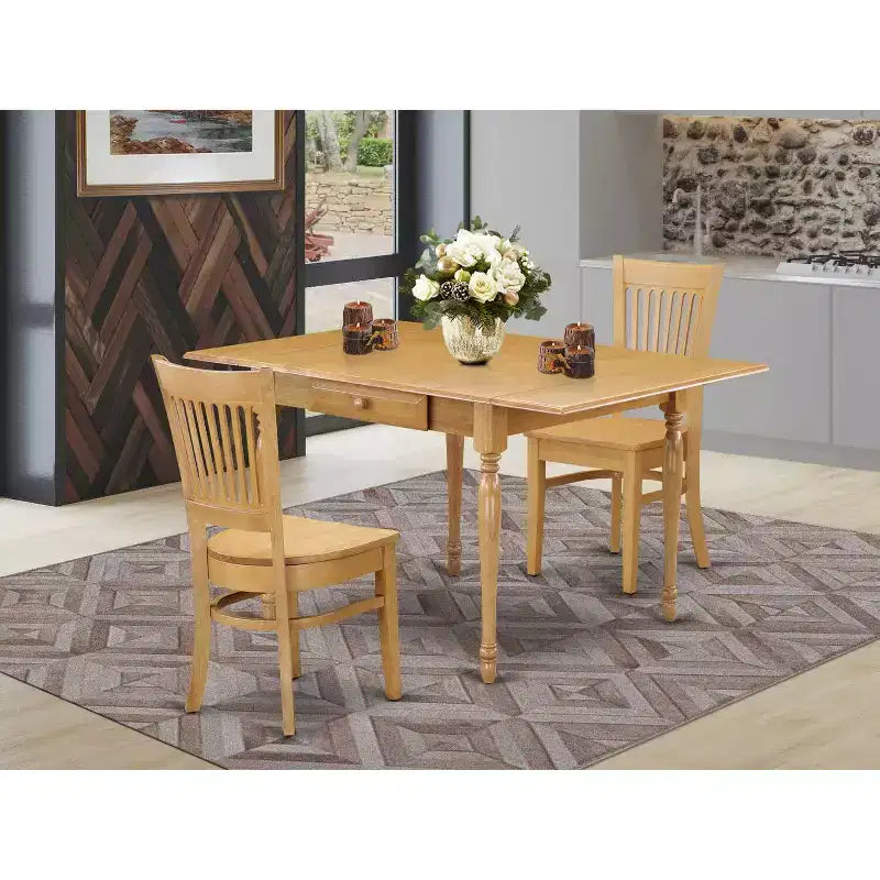 Set tavolo da pranzo HomeStock in 3 pezzi in legno massello con finitura quercia marrone naturale e piano a ribalta