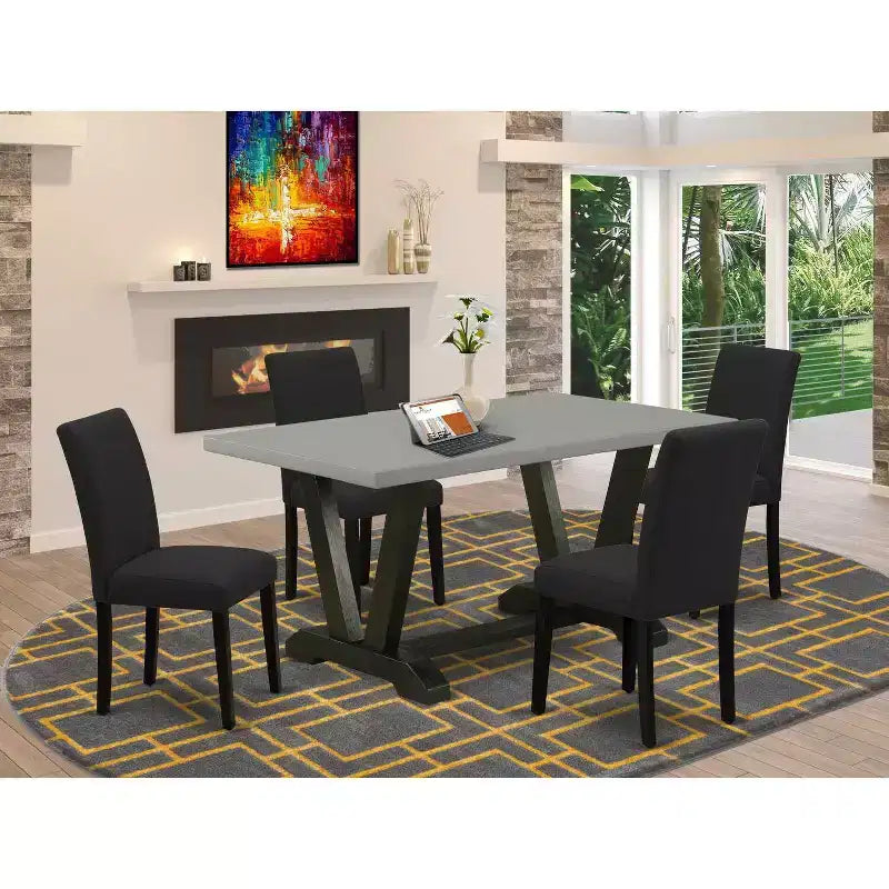 HomeStock Tavolo da pranzo rettangolare a 5 pezzi con piano in legno massello finitura rovere naturale e 4 sedie imbottite