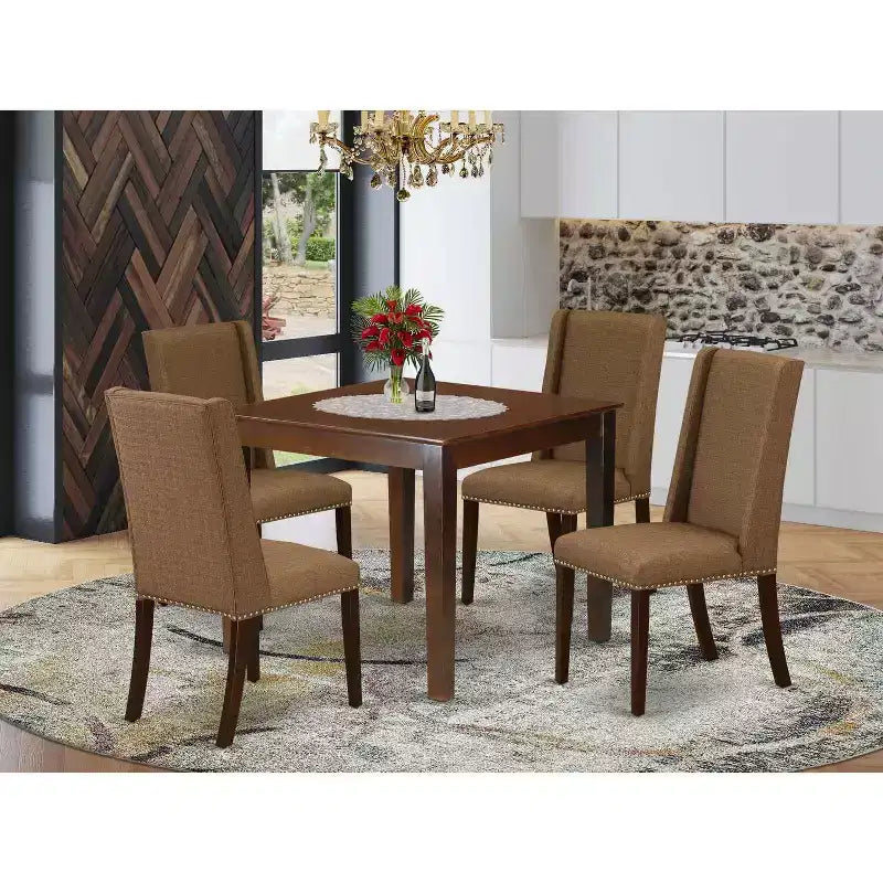 HomeStock Set da Pranzo 5 Pezzi con Tavolo in Legno Massello Finitura Mogano e Schienale Alto - 4 Posti