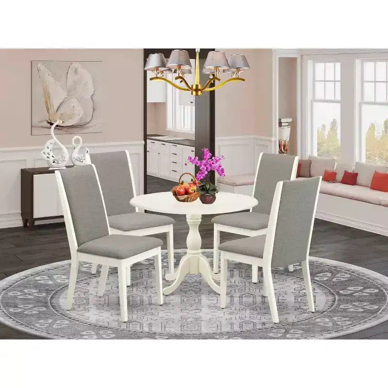 HomeStock Set da pranzo in 5 pezzi, piano in legno massello con finitura lino bianco, tavolo con 4 sedie con schienale a doghe a scomparsa