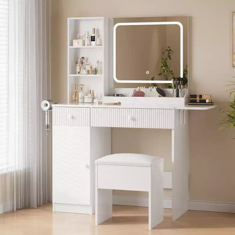 Toeletta con specchio e luci, stazione di ricarica, set da trucco con sedia portaoggetti, cassetti e ripiani, per camera da letto
