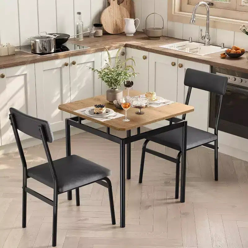 Set da pranzo Acekool 3 pezzi con sedie imbottite in PU marrone, venatura del legno per sala da pranzo compatta