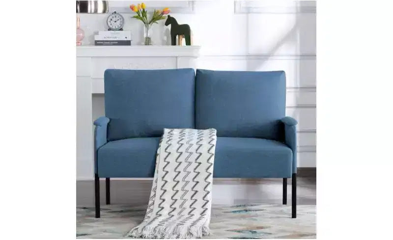 Divanetto Moderno con Struttura in Metallo e Braccioli Imbottiti, Divano Futon Rivestito per Soggiorno, Appartamento