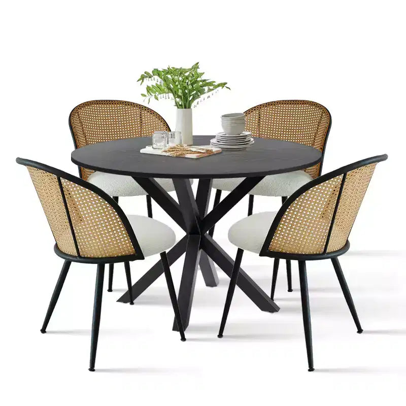 Moderno set da pranzo per 4, tavolo su piedistallo salvaspazio con sedie imbottite in boucle, schienale in rattan a rete, uso appartamento-Panipeachy