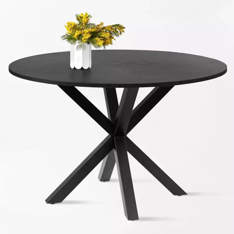 Moderno set da pranzo per 4, tavolo su piedistallo salvaspazio con sedie imbottite in boucle, schienale in rattan a rete, uso appartamento-Panipeachy