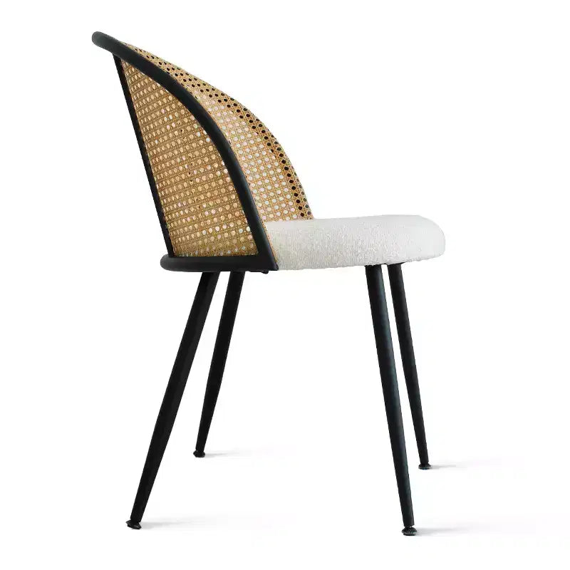 Moderno set da pranzo per 4, tavolo su piedistallo salvaspazio con sedie imbottite in boucle, schienale in rattan a rete, uso appartamento-Panipeachy