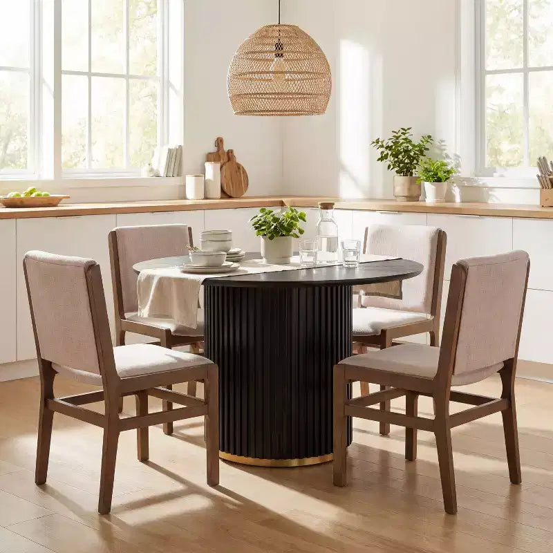 Set da pranzo imbottito contemporaneo in legno di caucciù a 5 pezzi Christopher Knight Home Kieran