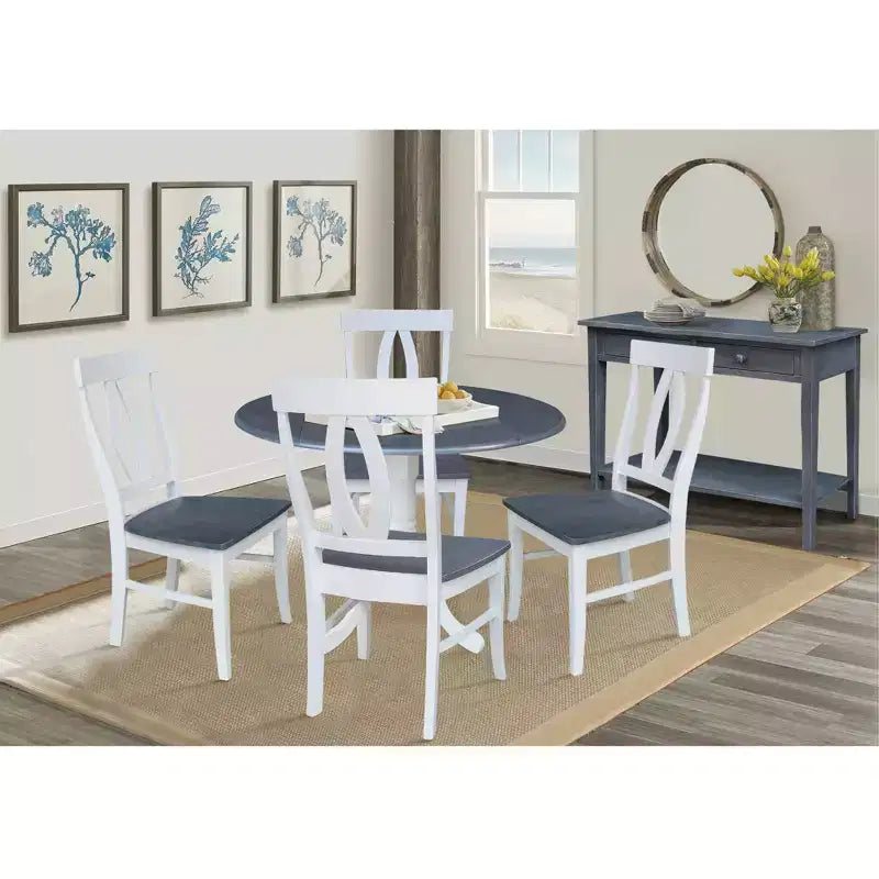 Tavolo da pranzo Hailey con 2 alette a ribalta da 42" con 4 sedie con schienale a doghe bianco/grigio erica - International Concepts