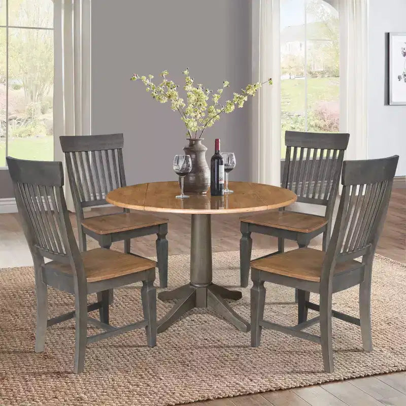 Tavolo da pranzo rotondo con due ante a ribalta da 42" con 4 sedie con schienale a doghe Hickory/Washed Coal - International Concepts