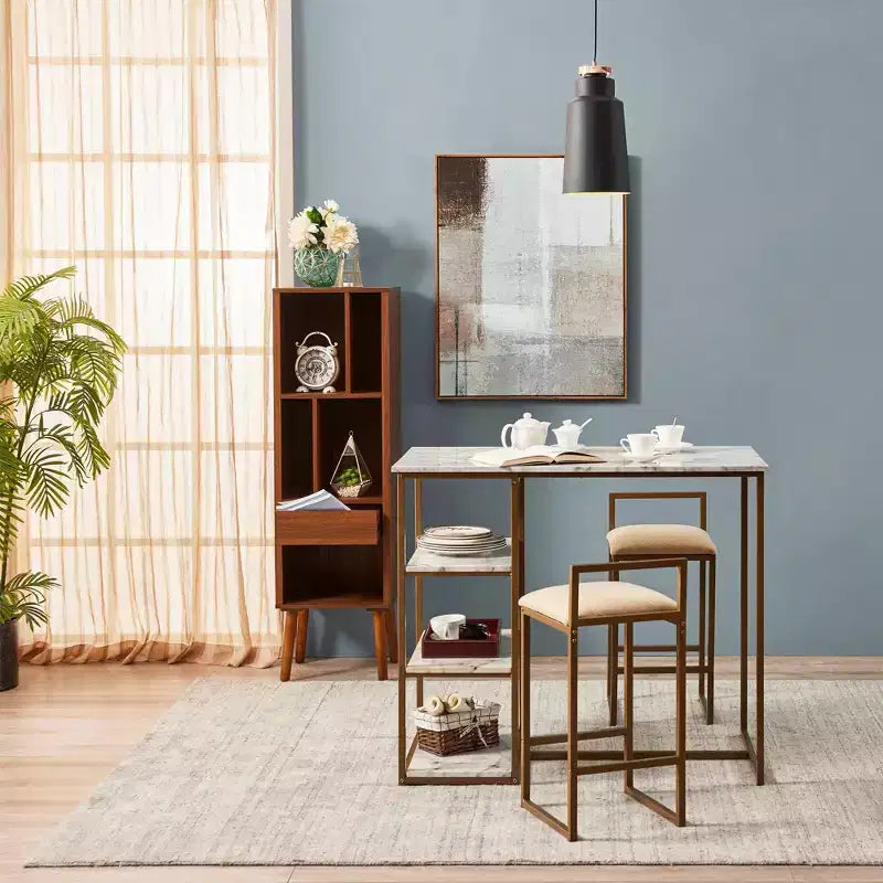 Teamson Home Marmo Set da pranzo con tavolo da colazione e piano effetto marmo in ottone: 3 pezzi, stile moderno, finitura laccata, sgabelli imbottiti