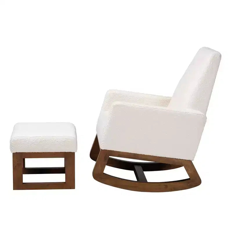 Set da 2 sedie a dondolo in bouclé e legno con ottomana Yashiya, bianco sporco/marrone noce - Baxton Studio