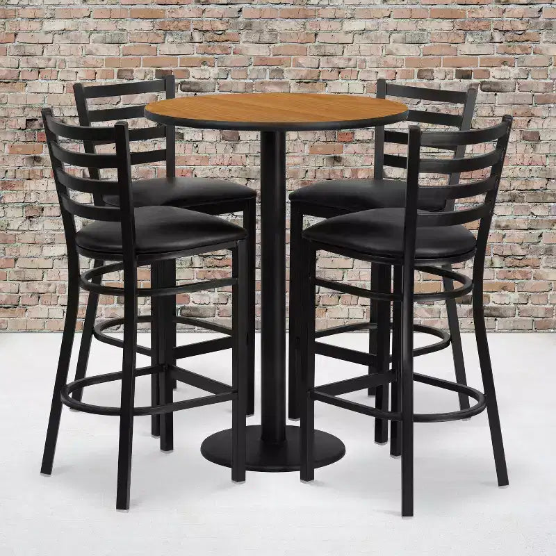 Set tavolo rotondo laminato Flash Furniture da 30'' con base rotonda e 4 sgabelli da bar in metallo con schienale a scala