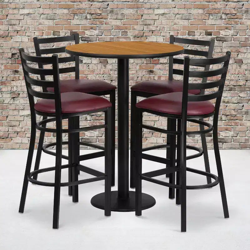 Set tavolo rotondo laminato Flash Furniture da 30'' con base rotonda e 4 sgabelli da bar in metallo con schienale a scala