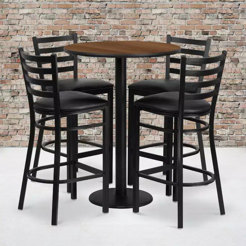 Set tavolo rotondo laminato Flash Furniture da 30'' con base rotonda e 4 sgabelli da bar in metallo con schienale a scala