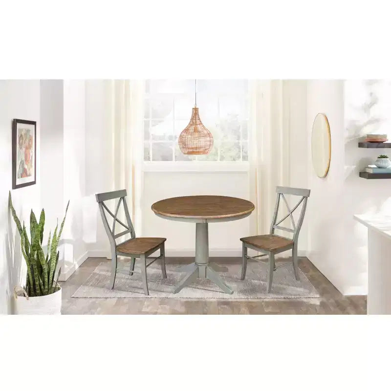 Tavolo a piedistallo rotondo David 36" con 2 sedie a schienale a X - International Concepts