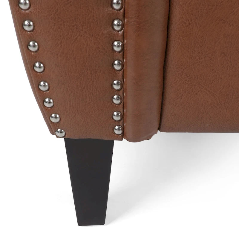 Poltrona club Dowd in similpelle con borchie di Christopher Knight Home