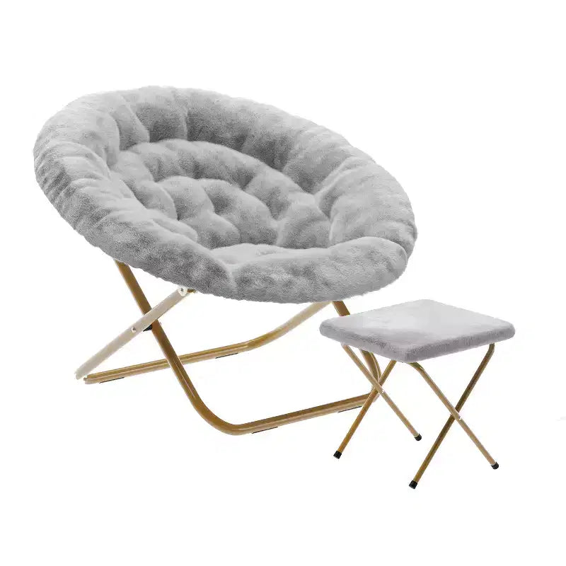 Flash Furniture Gwen 38 pollici, sedia a mezza luna pieghevole oversize portatile in pelliccia sintetica con poggiapiedi pieghevole per dormitorio e camera da letto