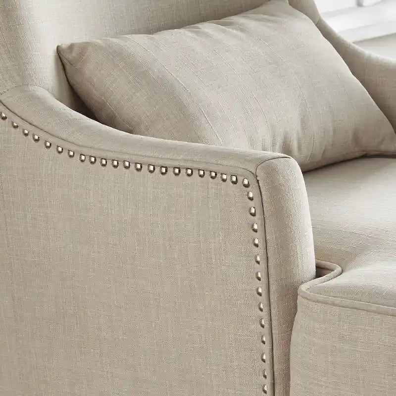 Poltrona lounge Capella Highback Wing con poggiapiedi di iNSPIRE Q Artisan