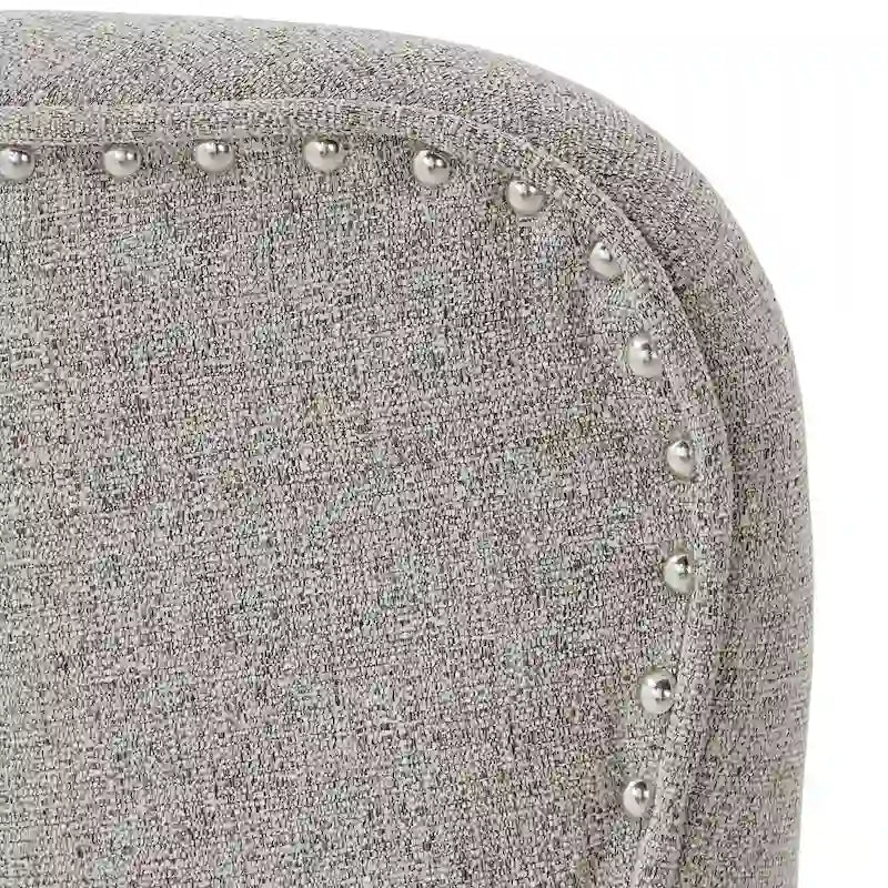 Poltrona lounge Capella Highback Wing con poggiapiedi di iNSPIRE Q Artisan