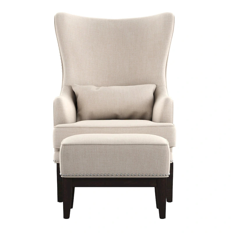Poltrona lounge Capella Highback Wing con poggiapiedi di iNSPIRE Q Artisan