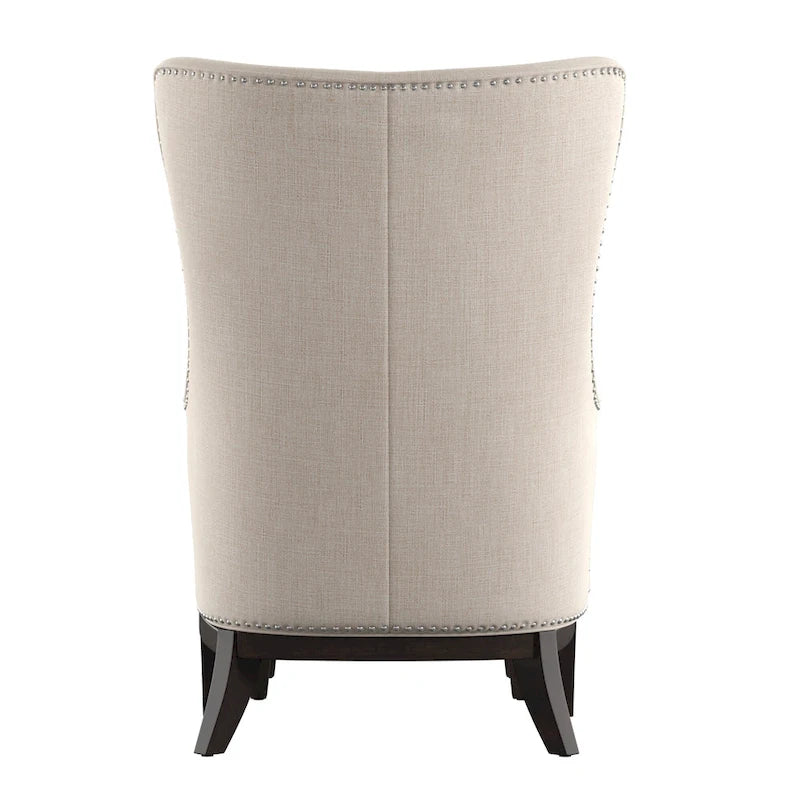 Poltrona lounge Capella Highback Wing con poggiapiedi di iNSPIRE Q Artisan