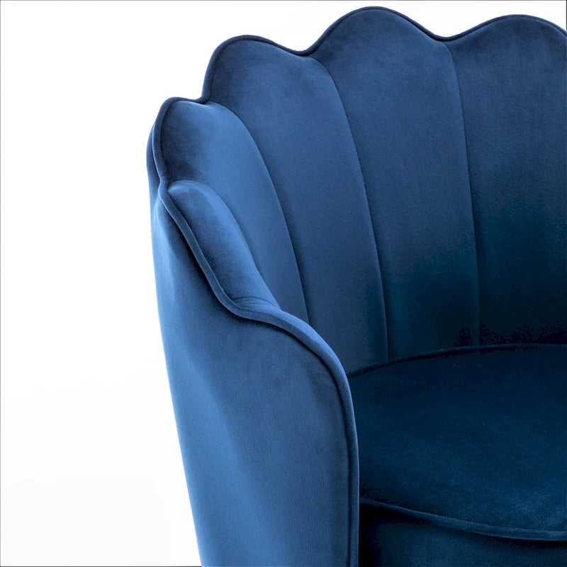 Poltrona a botte ampia Cavett 28.3 in velluto con gambe in metallo dorato