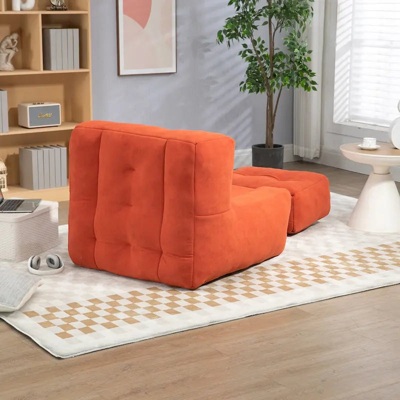 Flauschiger Sitzsack mit Memory-Schaumstoff und Hocker