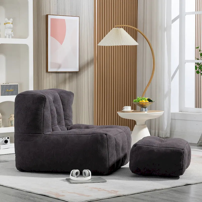Flauschiger Sitzsack mit Memory-Schaumstoff und Hocker