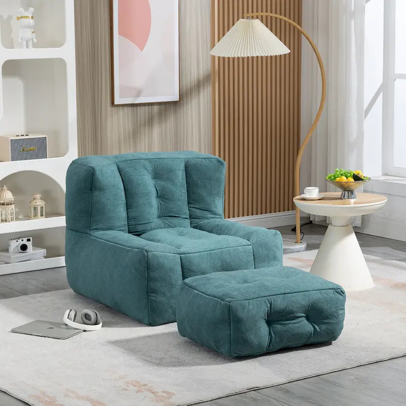 Flauschiger Sitzsack mit Memory-Schaumstoff und Hocker