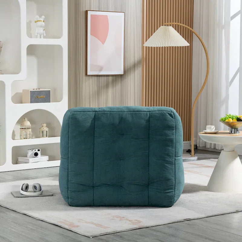 Flauschiger Sitzsack mit Memory-Schaumstoff und Hocker
