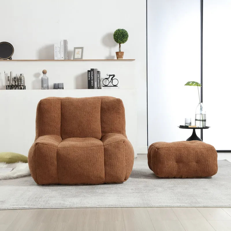 Flauschiger Sitzsack mit Memory-Schaumstoff und Hocker
