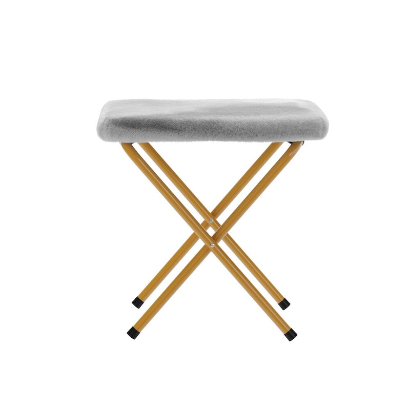 Übergroßer klappbarer Polster-Saucer-Sessel mit Hocker