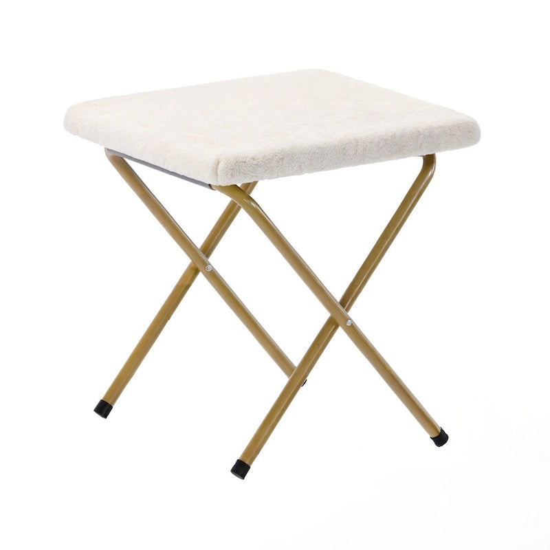 Übergroßer klappbarer Polster-Saucer-Sessel mit Hocker
