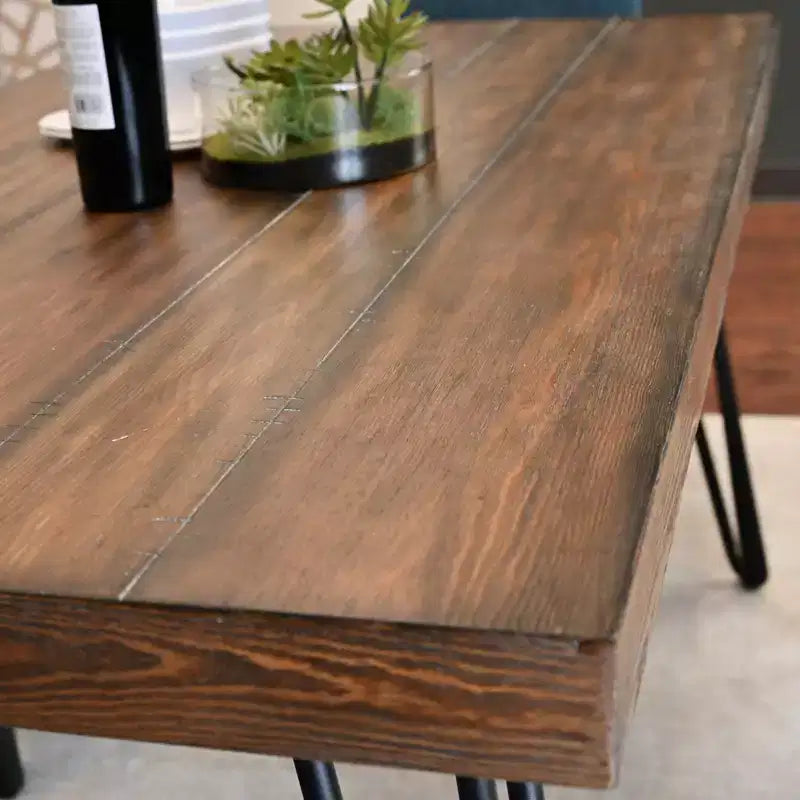 Set da pranzo Amisos da 6 pezzi, tavolo da pranzo con gambe a forcina con 4 sedie e una panca in legno, 3 opzioni di colore