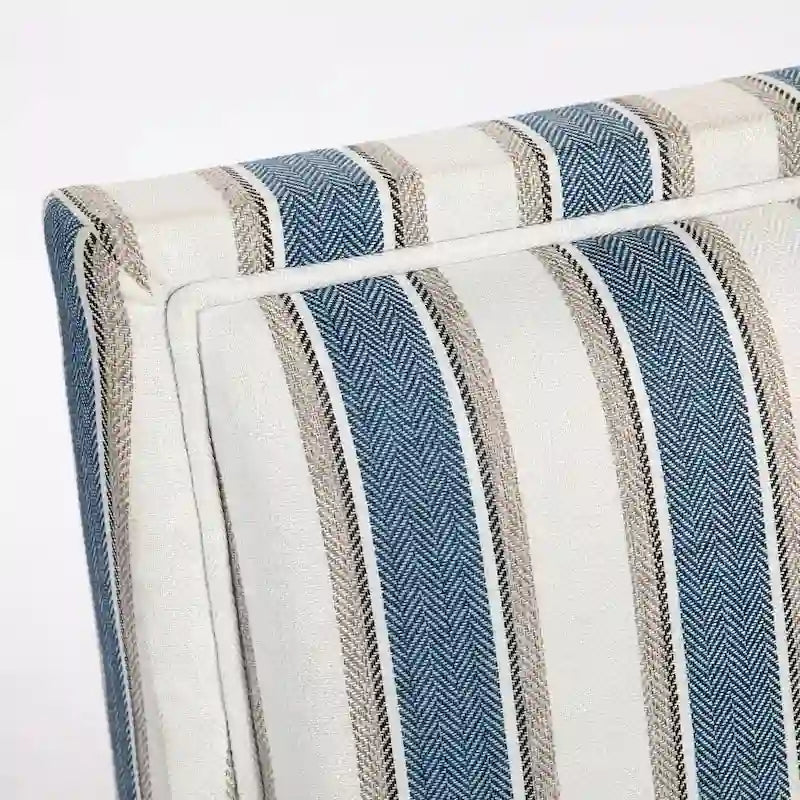 Poltrona in lino a righe bianche e blu