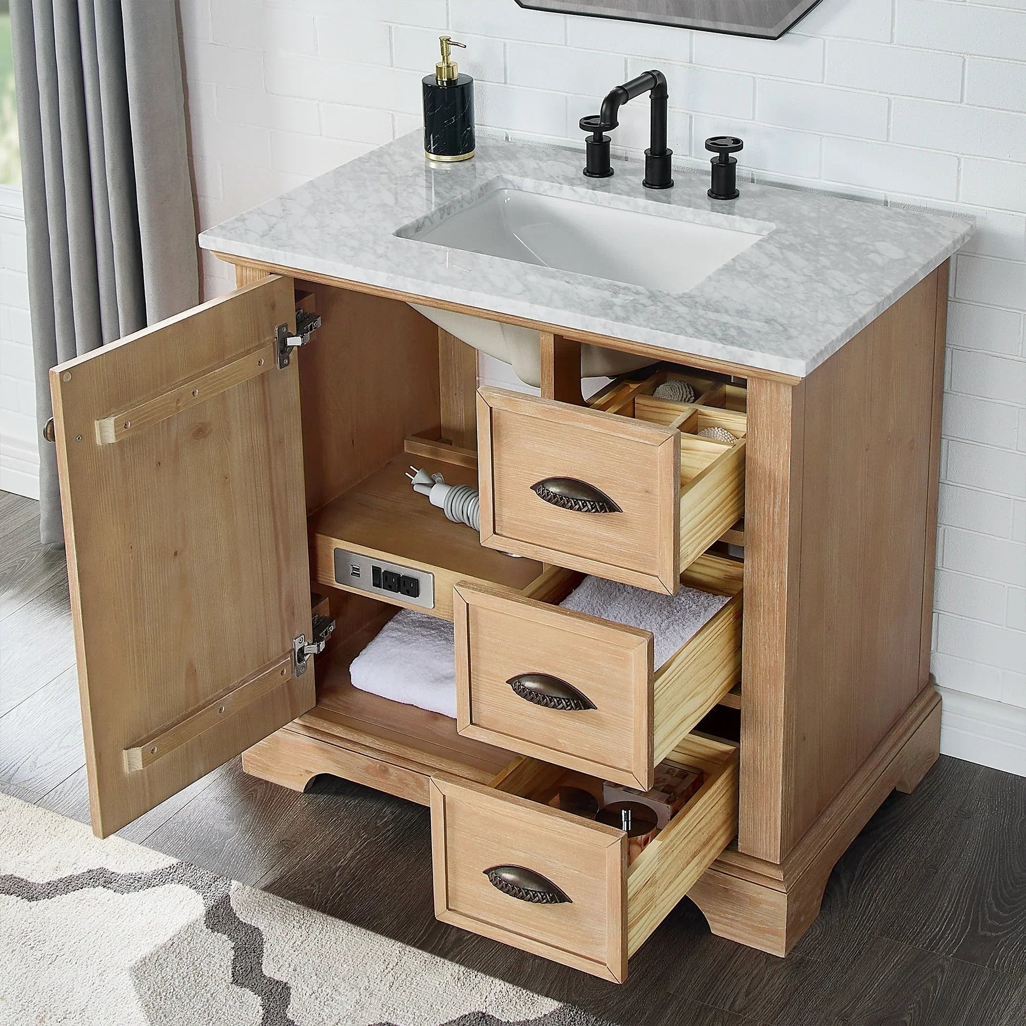 Mobile bagno Hervas con top in marmo naturale senza specchio